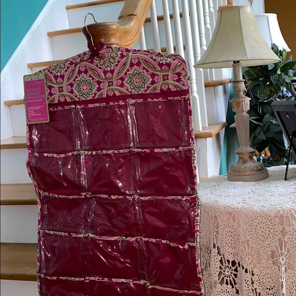 NEW!  Jewelry Organizer